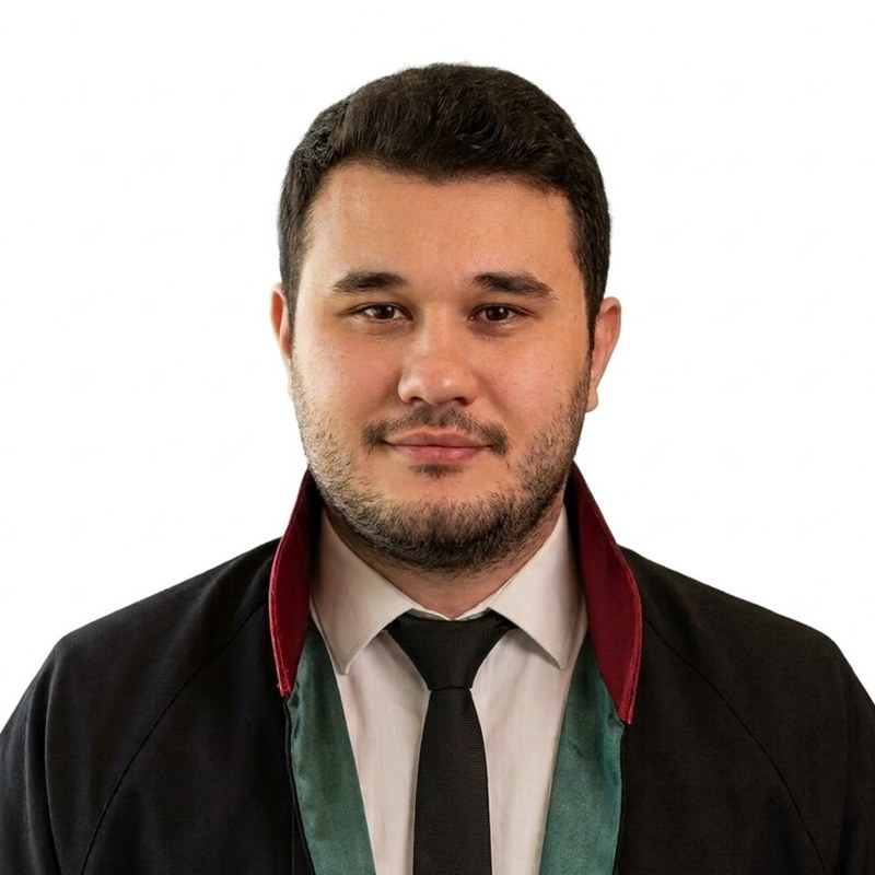 Av. Eren Can Meyva